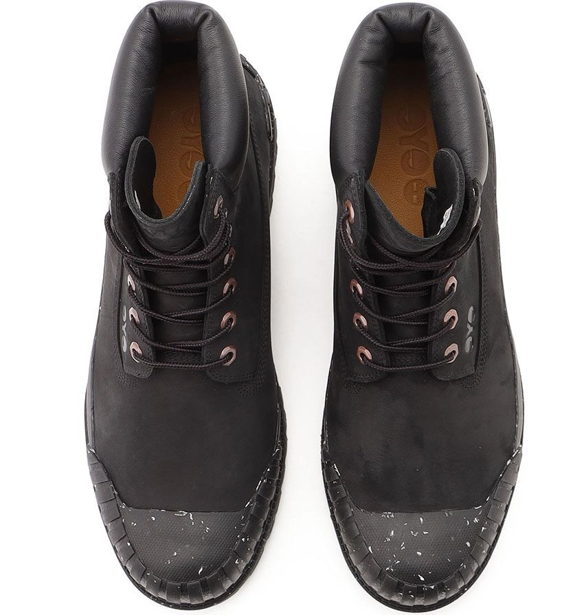 パリのランウェイデビュー初の“イエローブーツ”は「eYeジュンヤ ワタナベ マン」とのコラボ作 - 6枚目の画像