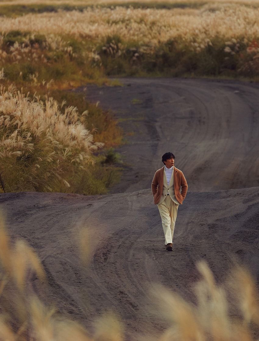 自然にも都会にも溶け込む「ラルディーニ」のキャメルカラー。秋を装う6つのスタイル - 4枚目の画像