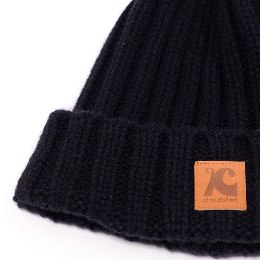 「ダブレット」の遊び心を「キジマタカユキ」が形にした、ニット帽みたいなフェルトハット - 8枚目の画像