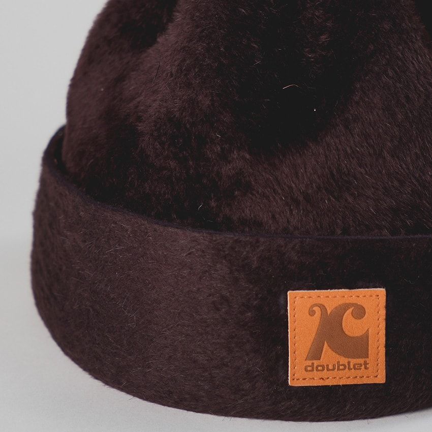 「ダブレット」の遊び心を「キジマタカユキ」が形にした、ニット帽みたいなフェルトハット - 13枚目の画像