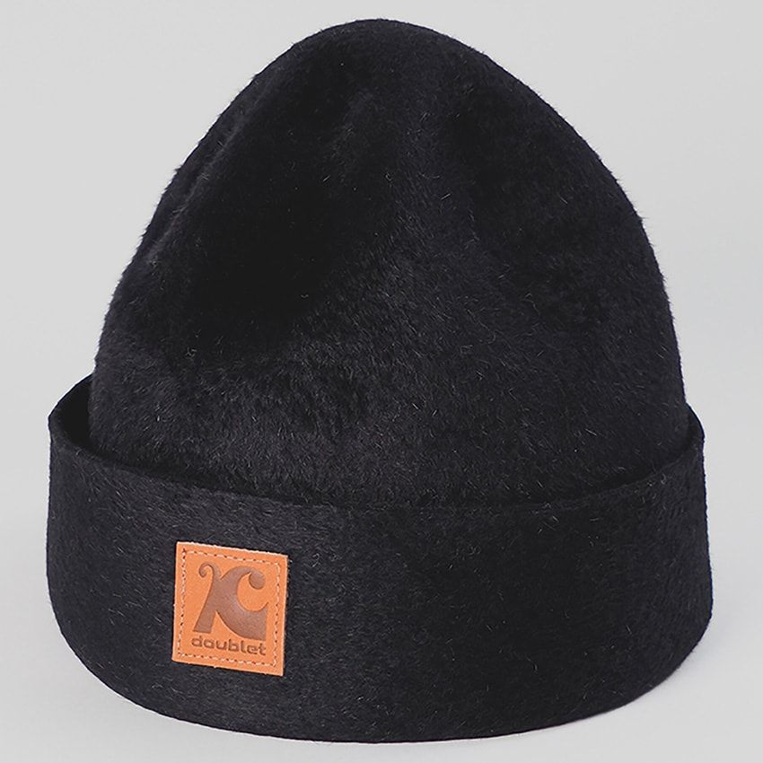 「ダブレット」の遊び心を「キジマタカユキ」が形にした、ニット帽みたいなフェルトハット - 15枚目の画像