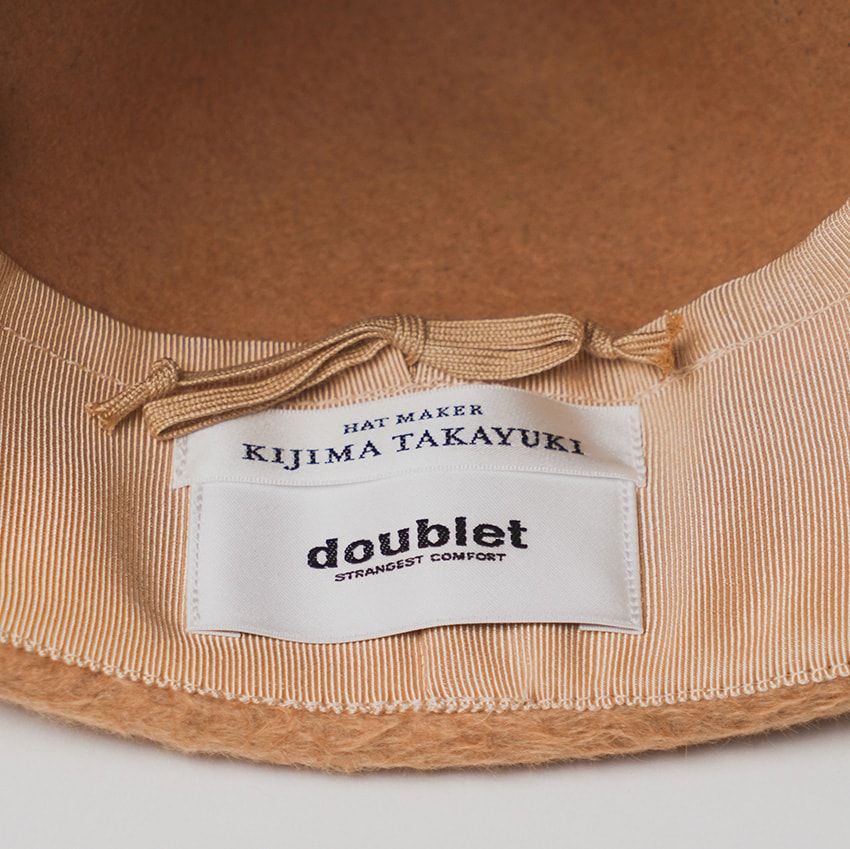 「ダブレット」の遊び心を「キジマタカユキ」が形にした、ニット帽みたいなフェルトハット - 21枚目の画像