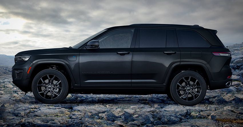 JEEP「グランドチェロキー」30周年！アニバーサリーを讃える特別モデルが90台限定発売 - 9枚目の画像