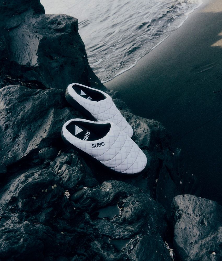 ギフトにも最適な「スブ×アンドワンダー」のコラボサンダル。素材違いの3種類でリリース - 4枚目の画像