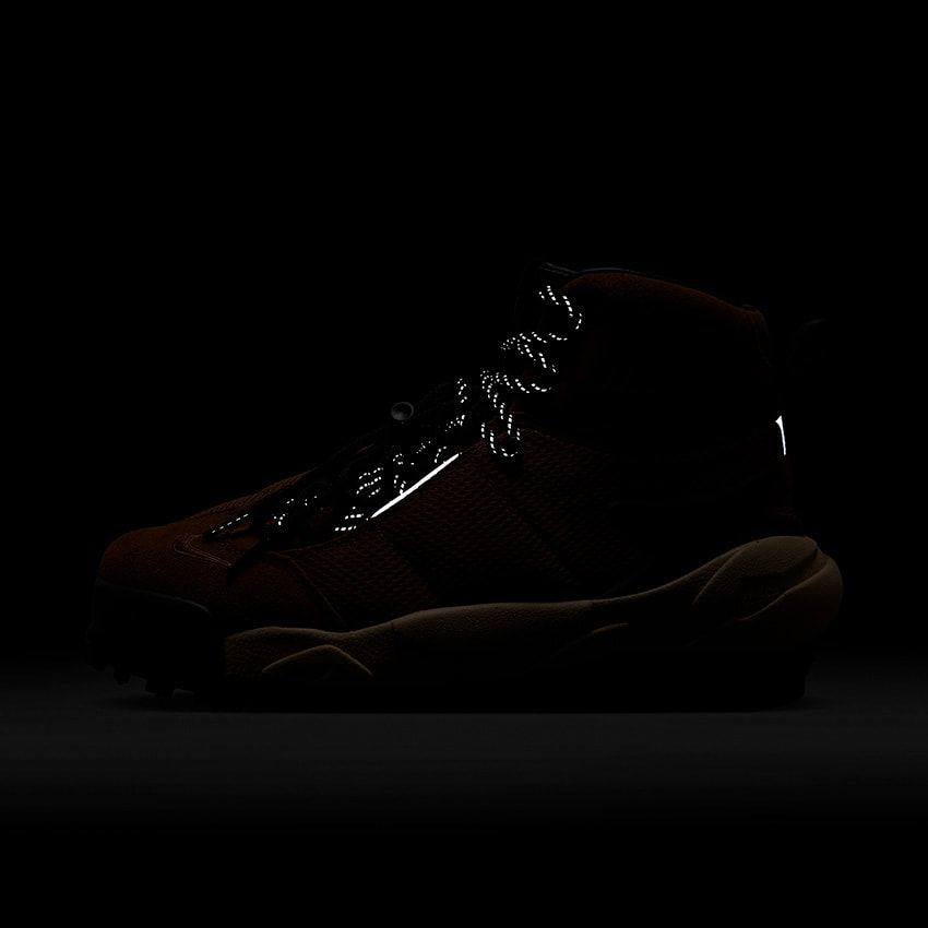 「ナイキ×サカイ」の最新コラボ“マグマ スケープ”。傑作エア マグマとフットスケープの融合デザイン - 26枚目の画像