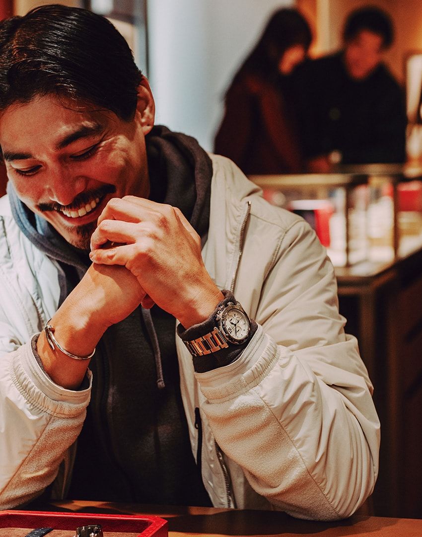 パートナーへの贈り物に、自分へのご褒美に。「カルティエ」の扉をくぐる男たちの物語 - 3枚目の画像