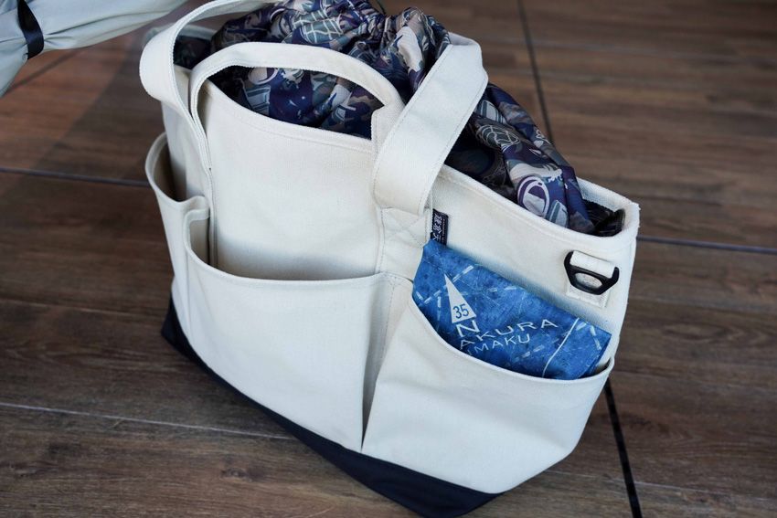 【プレゼント】鎌倉天幕×ナンガのコラボギア誕生！オリジナル柄のポンチョを全人類に勧めるワケ - 7枚目の画像