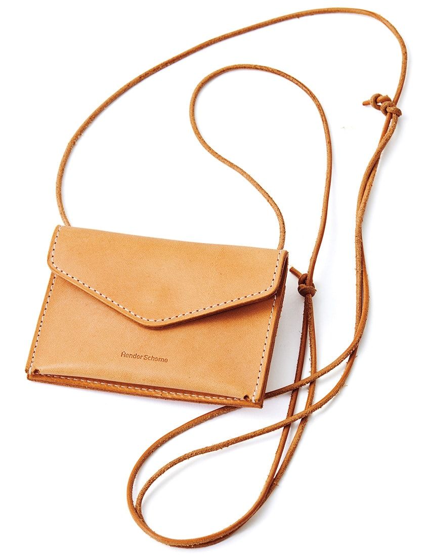 【2024年元日は買い替え日和】サイフおろしに最適なレザー製の“ミニ財布”をサイズ込みで紹介 - 4枚目の画像