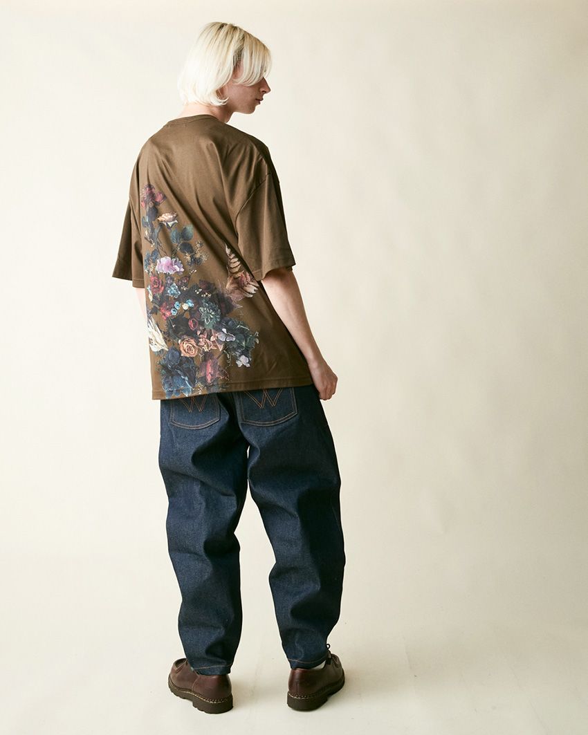 ジャンプ漫画『ウィッチウォッチ』のデニムを販売！ 50年代モチーフで「レアセル」との共作 - 1枚目の画像