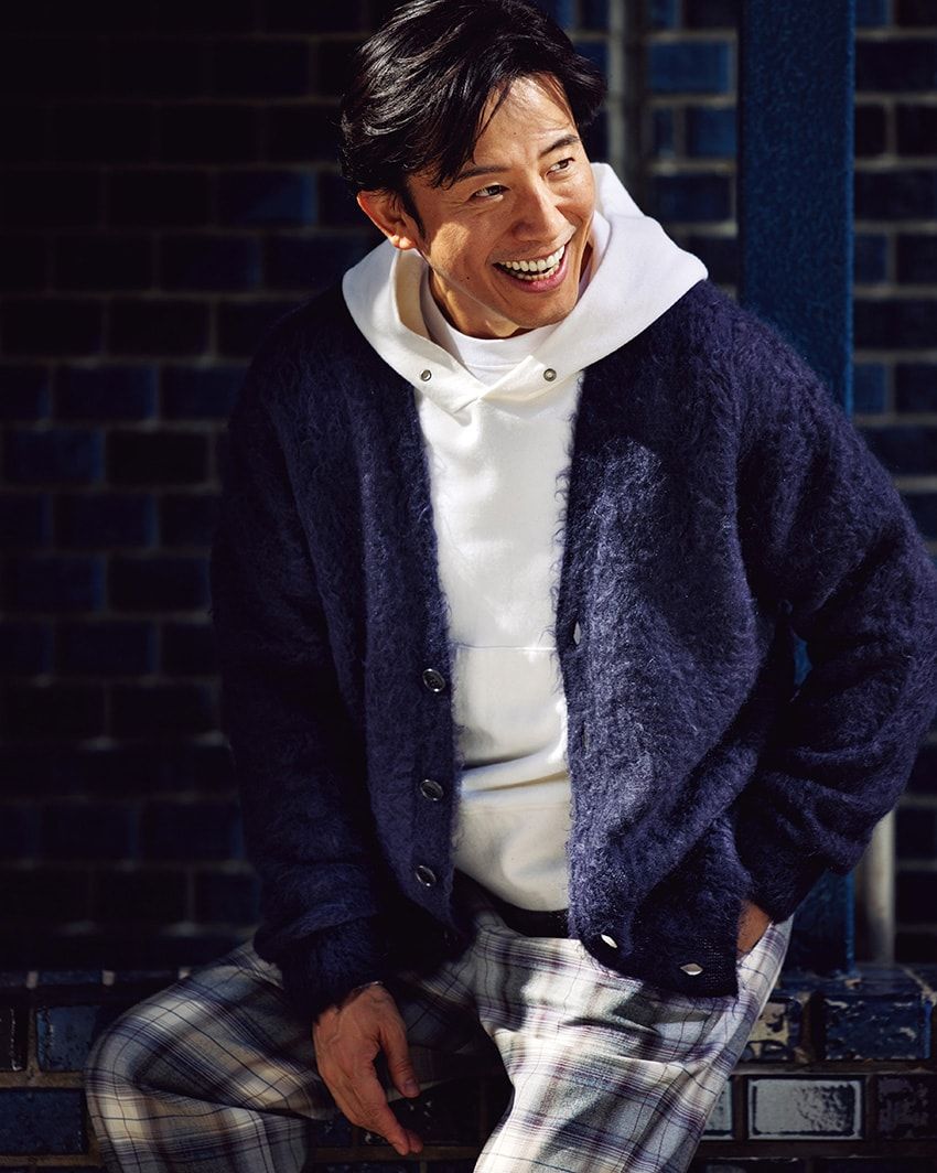 旬な“シャギー”ニットもブルー系なら大人に馴染む！その筆頭候補5選 - 4枚目の画像