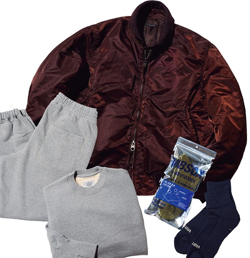 アンライクリーのスウェットにビブソックスetc. ロウワーケース代表 梶原由景さんのお気に入り - 2枚目の画像