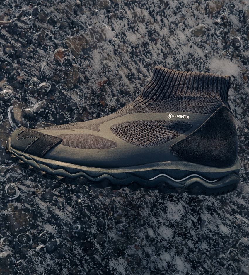 「ミズノ×ノンネイティブ」スニーカーにオールブラック仕様が新登場！ミシュランロゴも追加 - 9枚目の画像