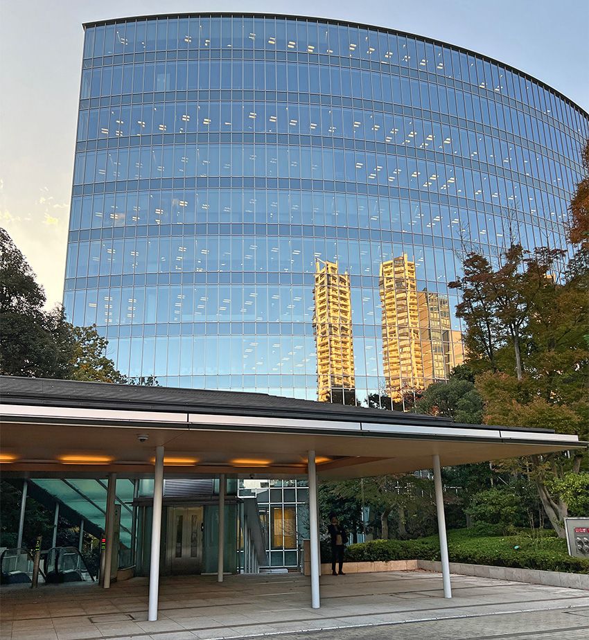 “色の魔術師”な看板娘が、現場に通いながら高級建売住宅をデザインしていた - 2枚目の画像