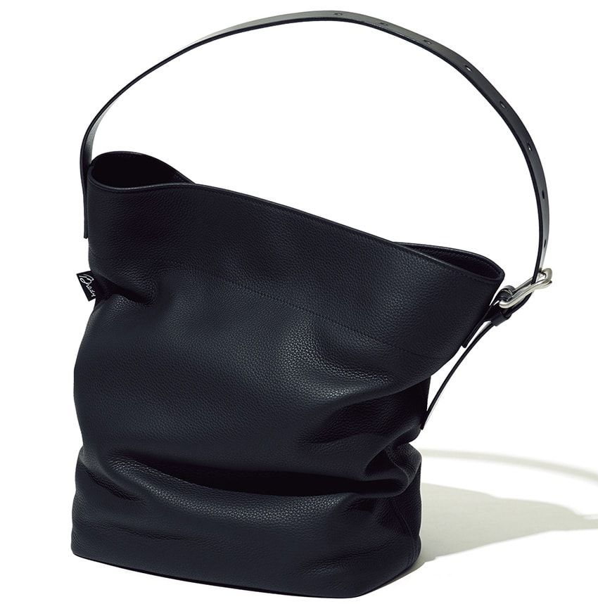 「パタゴニア」の50周年記念フリース、「ザ・ロウ」の傑作パンツetc.ビオトープ迫村 岳のイチオシ5選 - 1枚目の画像