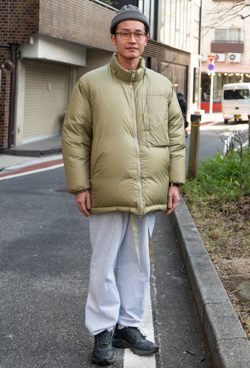 【20代、30代、40代のダウンコーデ】ナンガ、ノース、エディー・バウアーetc.の愛用者をスナップで - 6枚目の画像