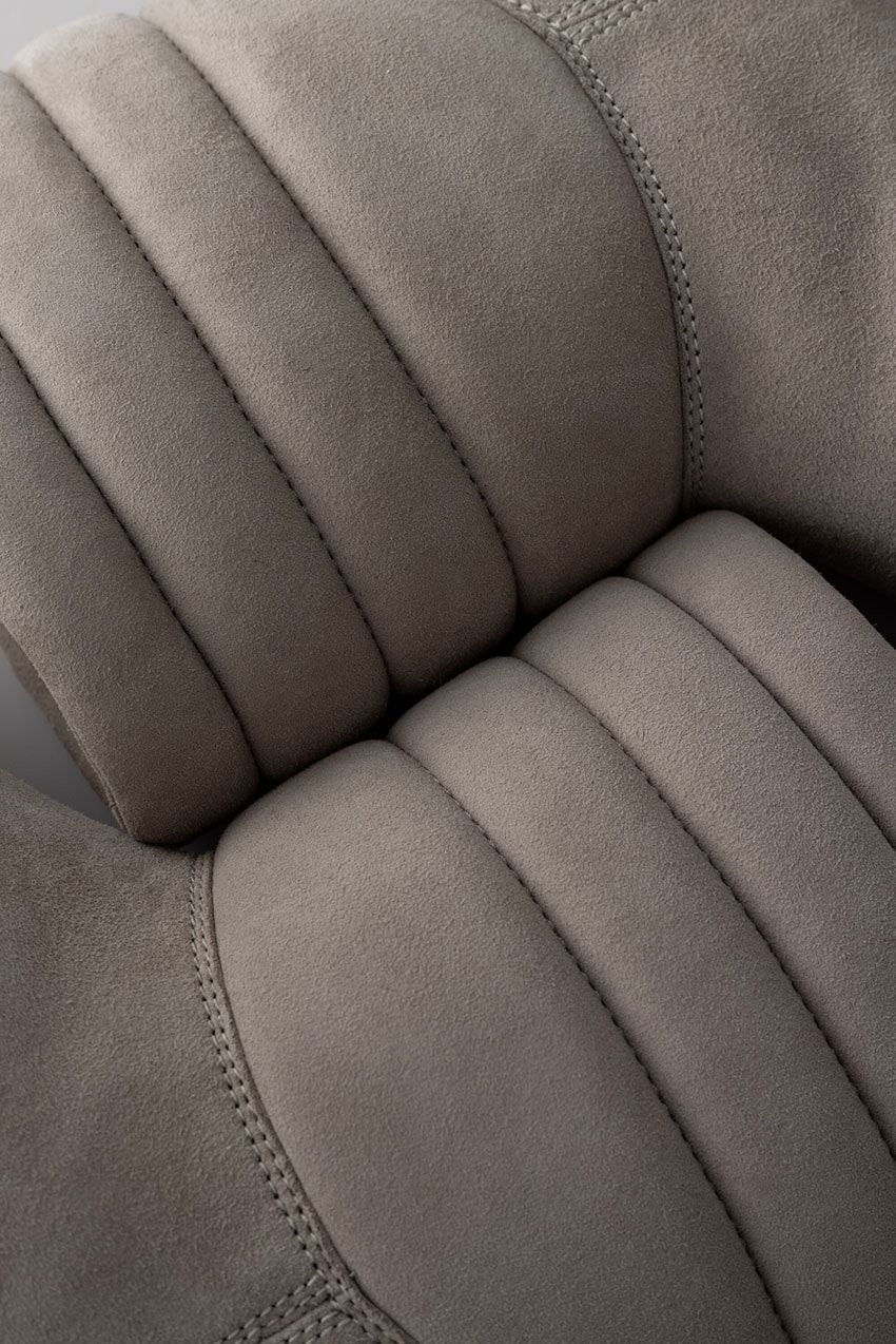 サーフ&スノーをルーツに持つ「アグ」と「スタンプド」のコラボブーツは上質さと快適性が両立！ - 71枚目の画像