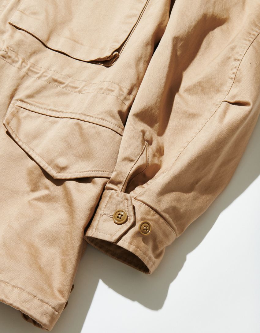 種市 暁さん「今季はミリタリーが気分」と選んだアウターとその着こなしテクニック - 3枚目の画像