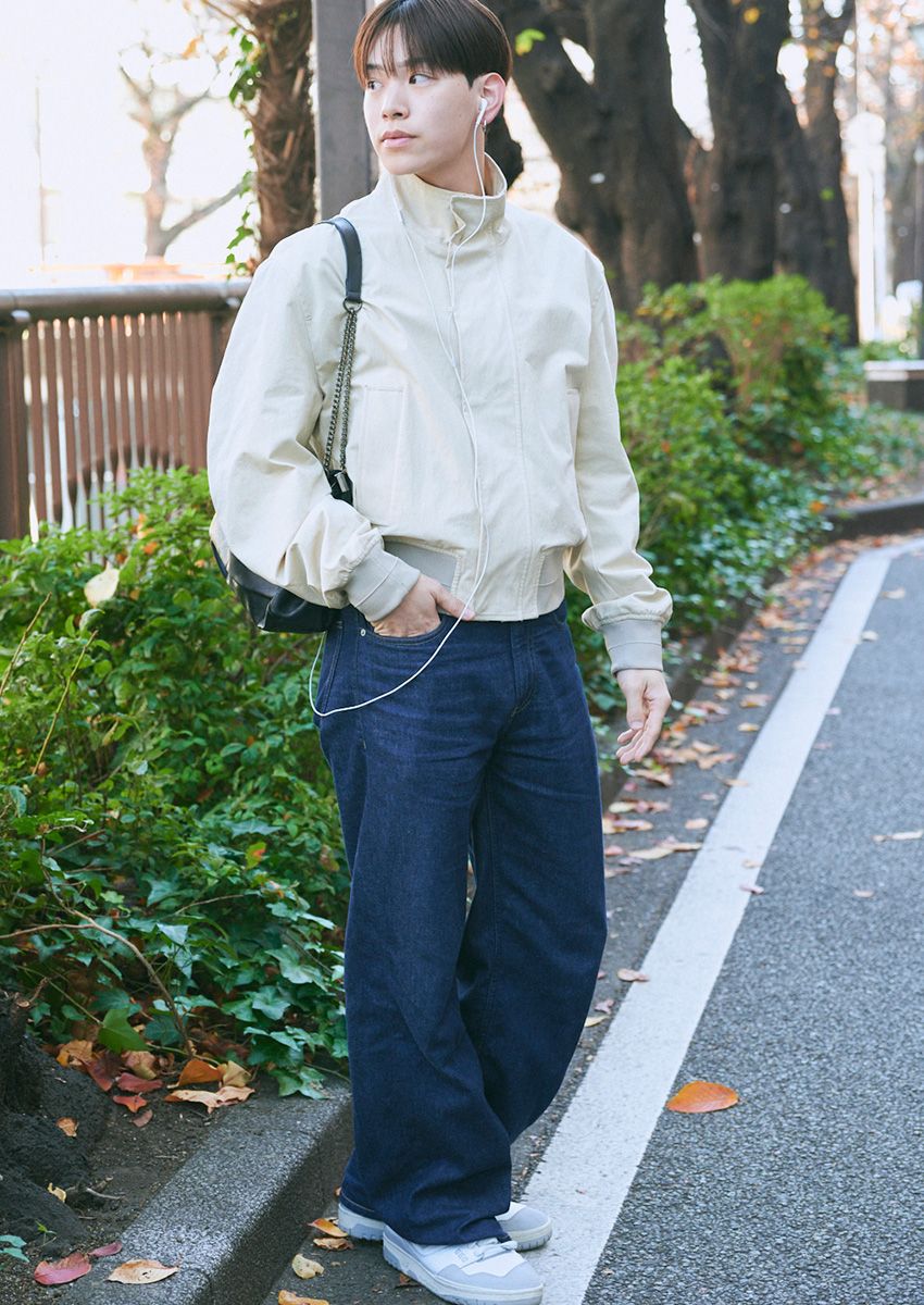【冬のデニムスナップ】リーバイス、ユニクロetc.人気ブランドをはいた8名のスナップ集 - 2枚目の画像