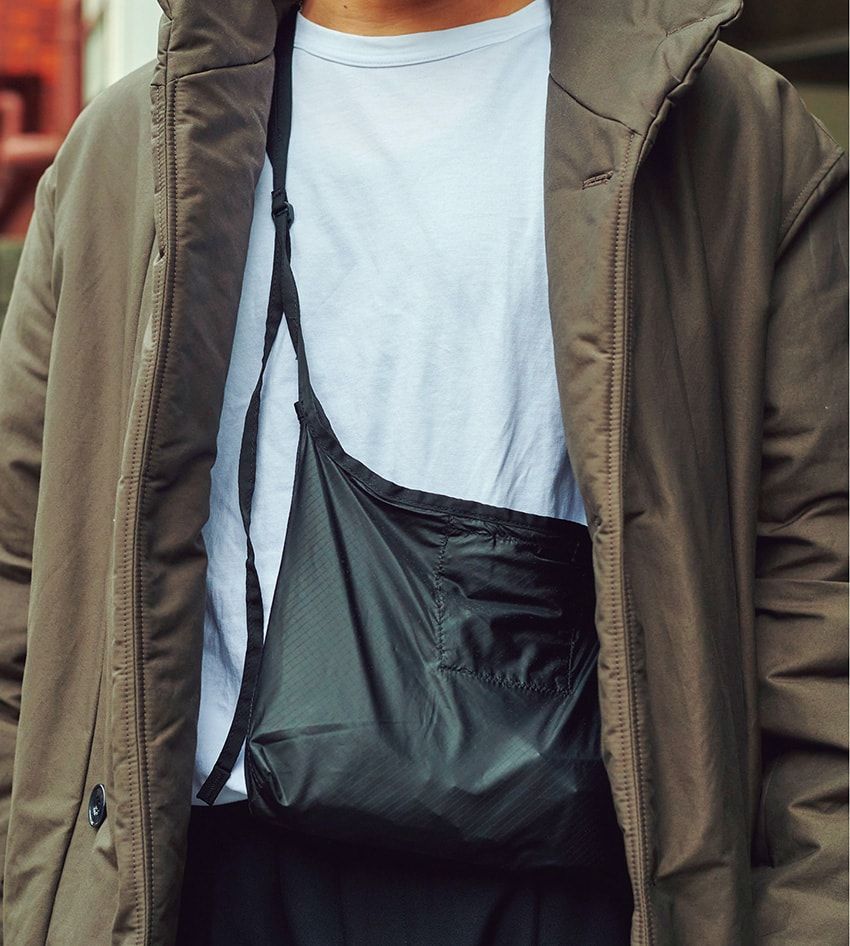 街角ではパンツがどんどんワイドになっていた！ 裾の始末と靴選びにひと工夫アリ - 2枚目の画像