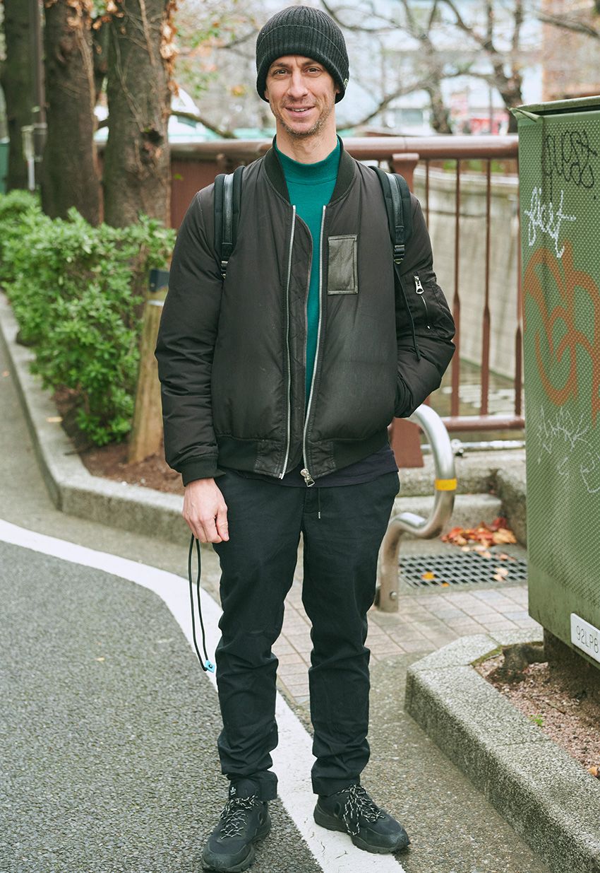 ミリタリーアウターが似合う30代、40代をスナップで。愛用モデルはMA-1、M-65…… - 2枚目の画像