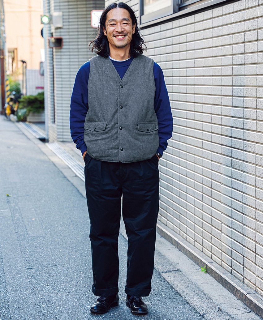 トレンドのベストはどう着るのが正解？ 街角スナップで見つけた好例15連発 - 10枚目の画像
