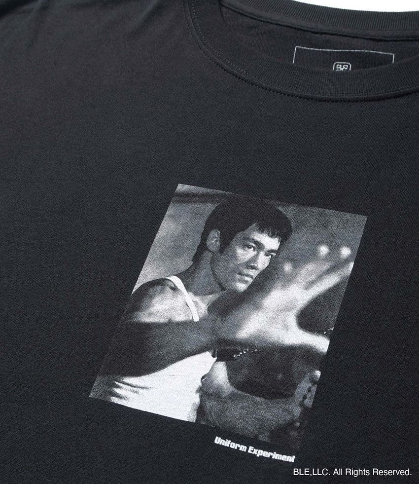 辰年ゆえの『燃えよドラゴン』はユニフォーム エクスペリメント製。話題のコラボは早くもサイズ欠け発生 - 1枚目の画像