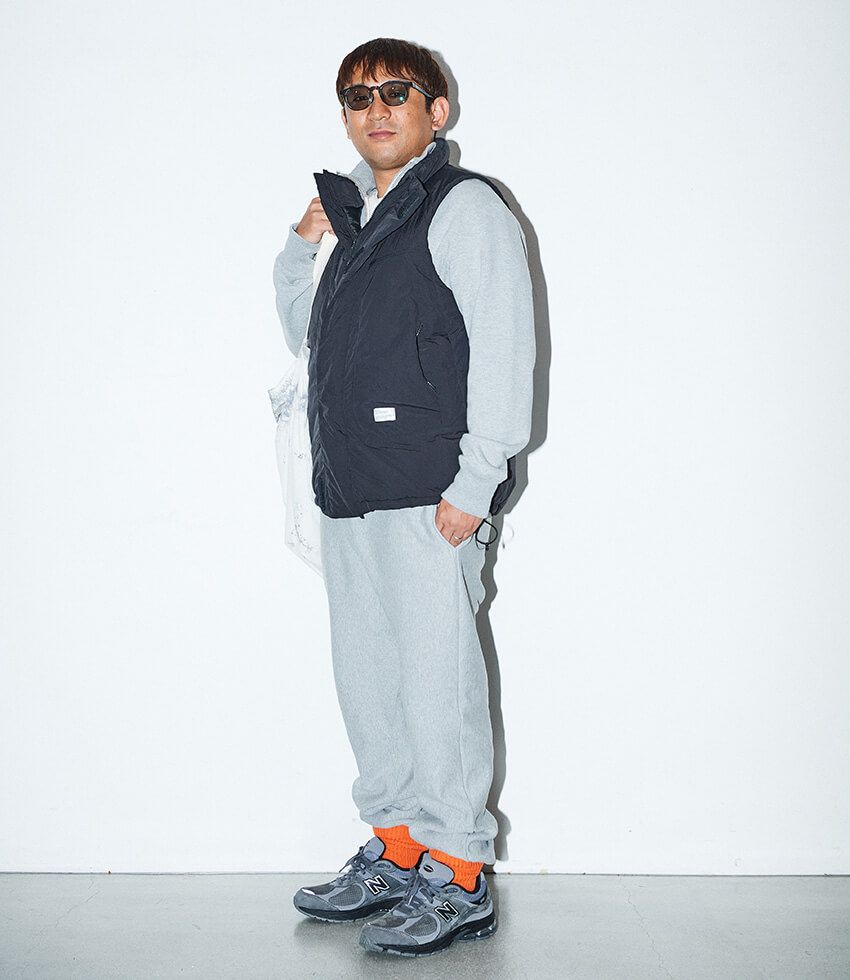 【アルピー酒井を大改造】パジャマ見えから脱却できるスウェット上下の着こなし術 - 2枚目の画像