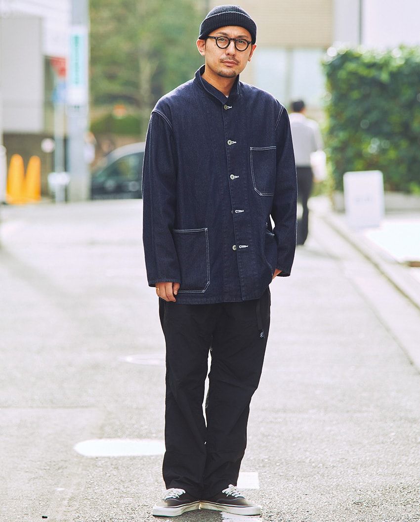 デニムで清潔感を纏う男たちをパパラッチ！上品さは配色やアイテム使いでプラスオン - 10枚目の画像