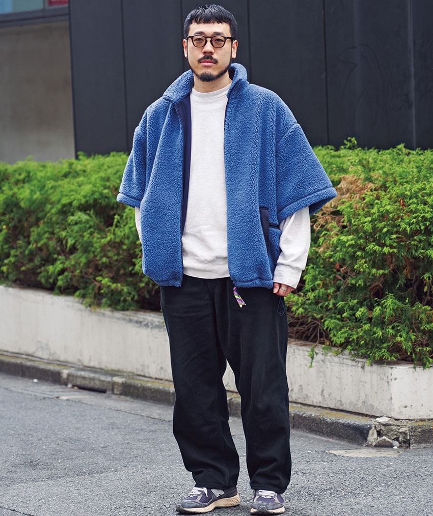 ジャケット＝イズネス