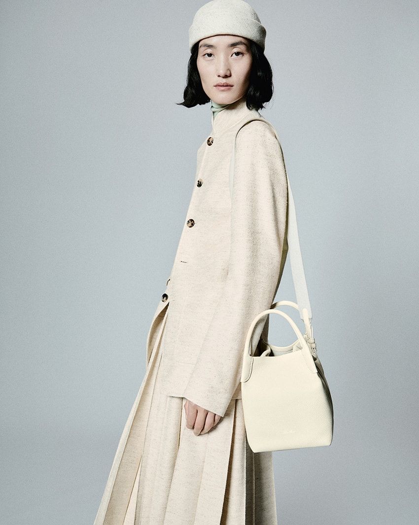 限定生産の極上デニム採用。ロロ・ピアーナの“着流し”最高峰ジャケット - 14枚目の画像