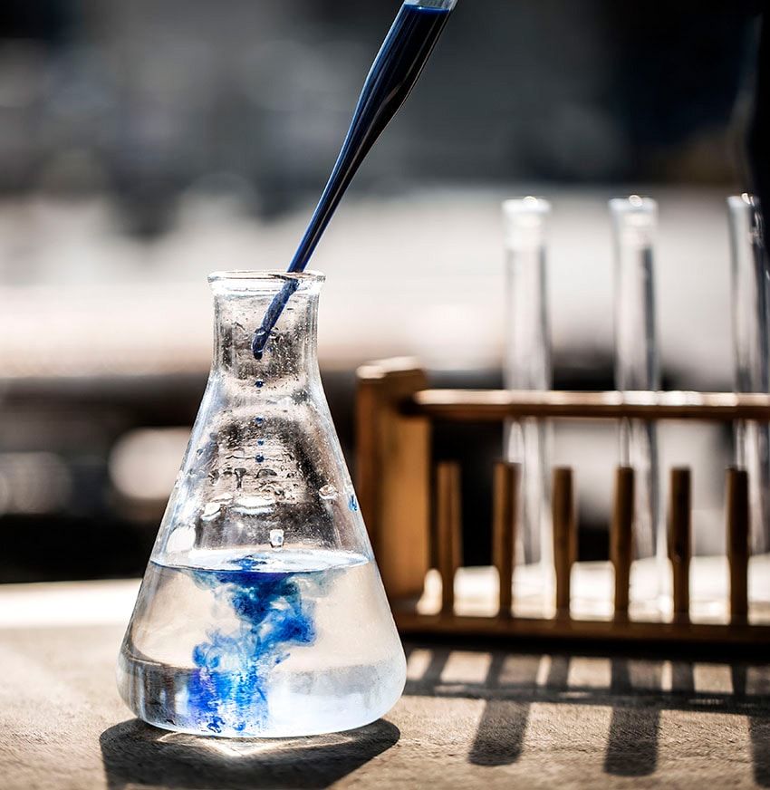 限定生産の極上デニム採用。ロロ・ピアーナの“着流し”最高峰ジャケット - 16枚目の画像