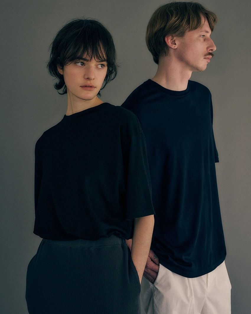 カシミヤTシャツは究極の日常着だ！自宅で洗えるイージーケアもうれしい「グラフペーパー×ボーディ」作 - 2枚目の画像