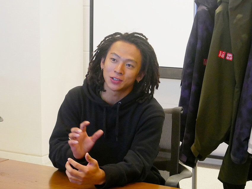 ユニクロの“新”平野歩夢モデルはダウンからシェルに。着心地や