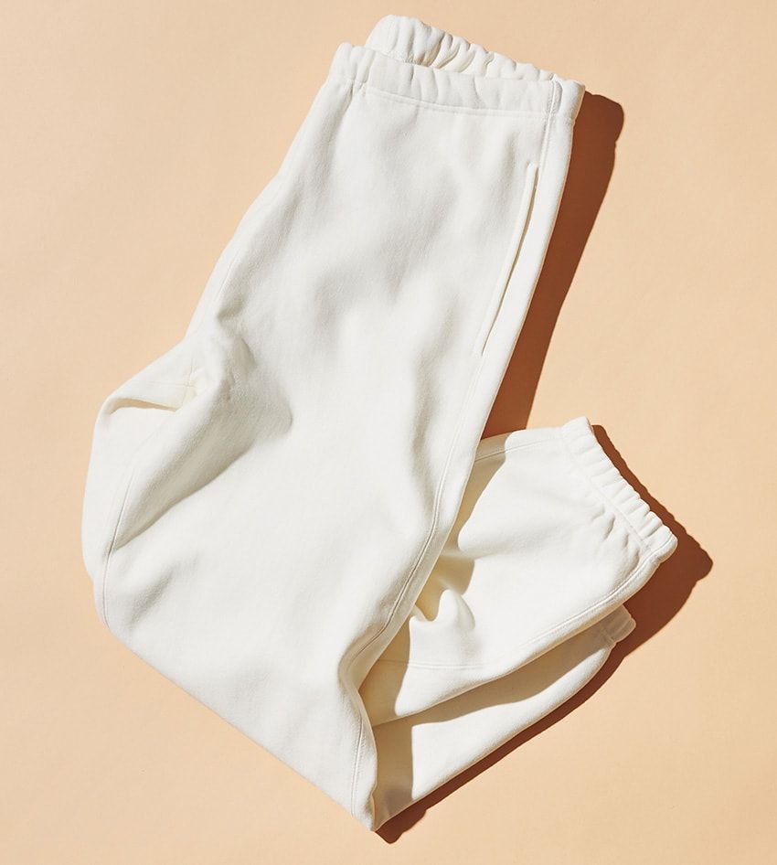 キャンバーにチャンピオン、ニードルズも！今っぽく格好良くはけるトラックパンツの正解7選 - 4枚目の画像