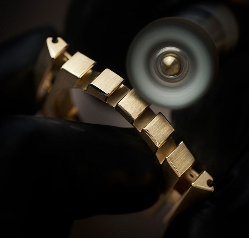 ピアジェ“金のポロ”が復刻。古き佳き80年代を振り返る、創業150周年記念として - 16枚目の画像