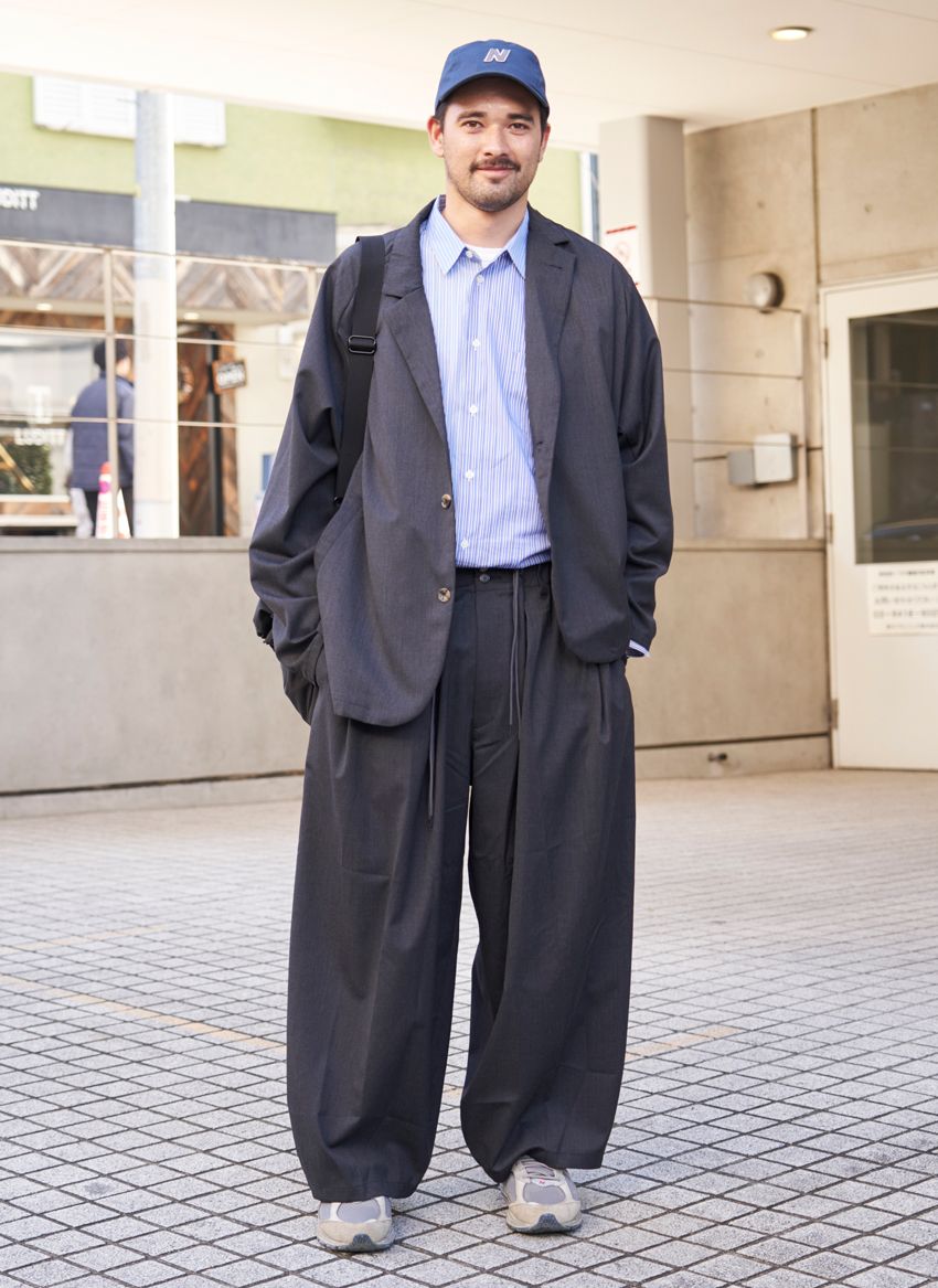 街角愛用率No.1はニューバランス「2002R」！ 最旬スニーカーコーデを7人のスナップで - 7枚目の画像