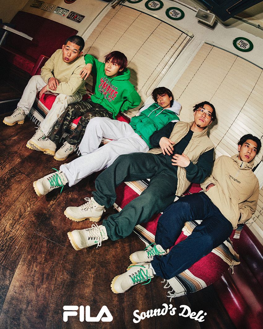 「フィラ×サウンズデリ」コラボスニーカー登場！ウータン・クランに敬意表すC.R.E.A.M色 - 1枚目の画像