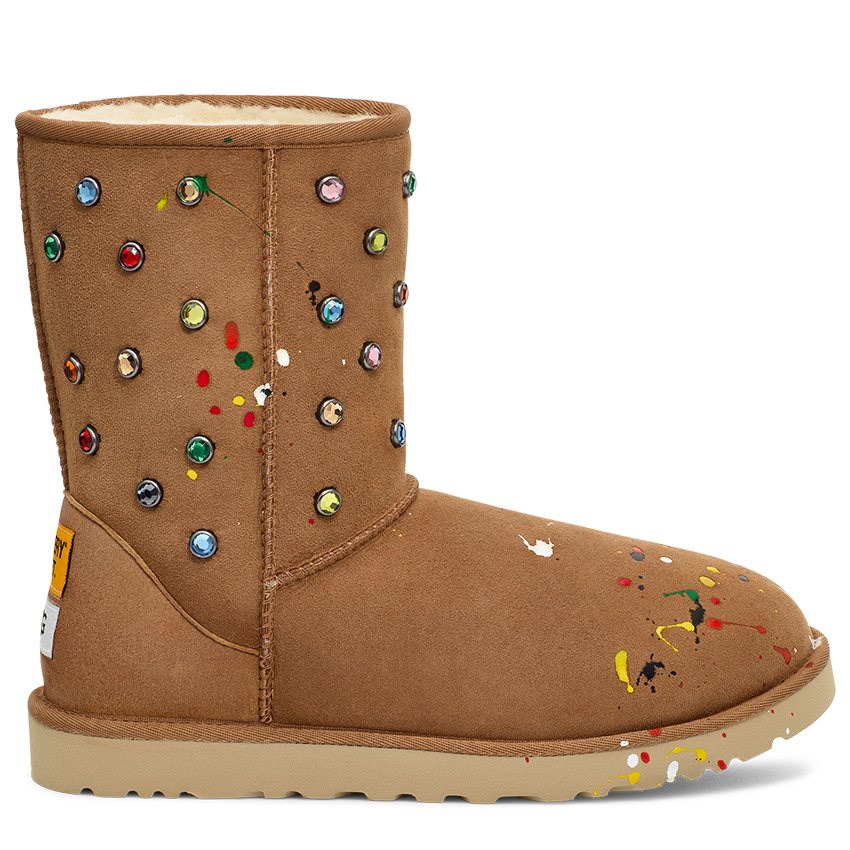 アグがLA発「ギャラリーデプト」とコラボ。ハンドペイントとスタッズで