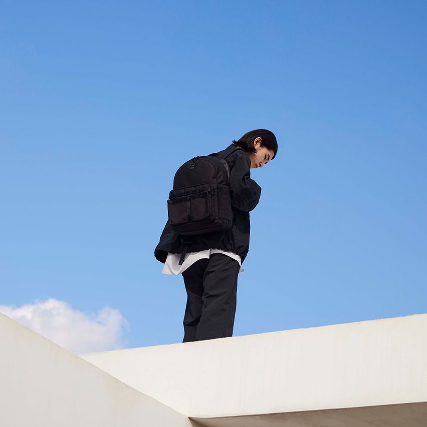 吉田カバン「POTR」の新時代のビジネスバッグ。多様な行き先や目的に対応する万能アイテム - 2枚目の画像