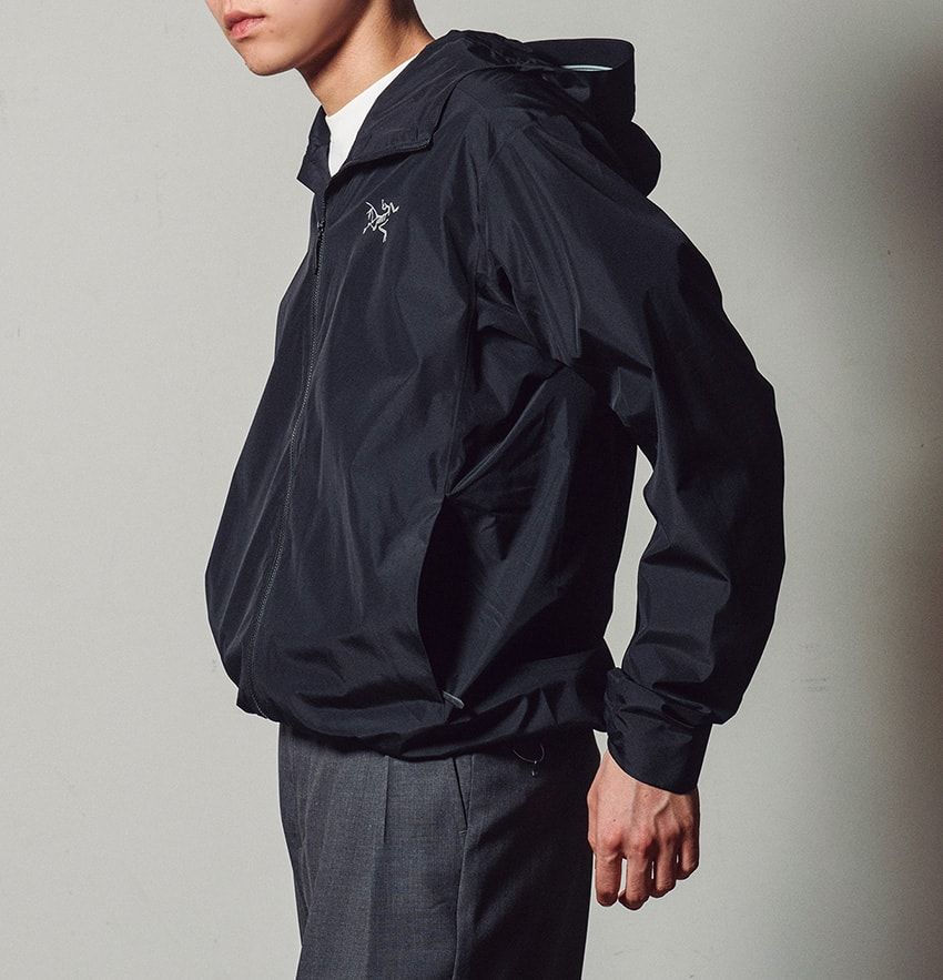 デニム、ゴアテックス、カシミヤetc. 大人に欠かせないワードローブ選び「7つの要素」 - 5枚目の画像