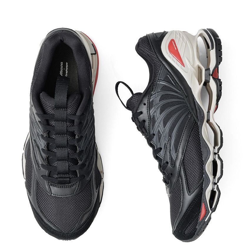 墨をテーマにグラフペーパーがミズノとコラボ！ロゴを排したミニマルなデザインに最新テック搭載 - 6枚目の画像