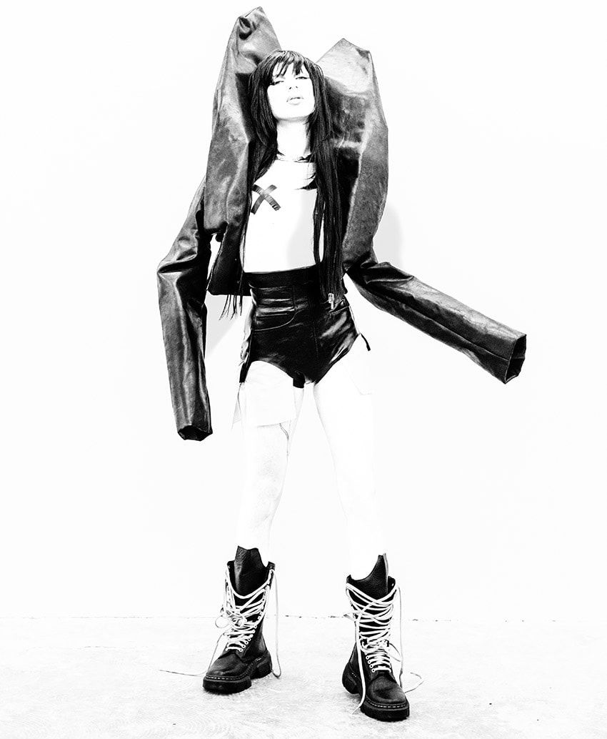 争奪戦必至「ドクターマーチン×リック・オウエンス」から早くも2つの新型が登場！ - 1枚目の画像