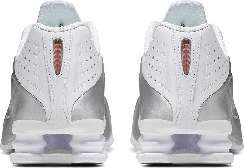 ナイキ「ショックス R4」2001年の人気モデルが進化！GR8で白と黒が先行販売 - 8枚目の画像