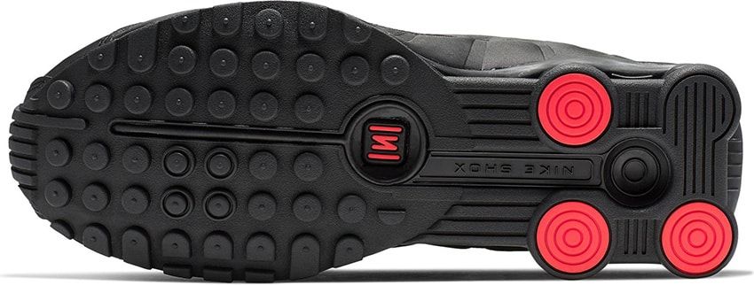 ナイキ「ショックス R4」2001年の人気モデルが進化！GR8で白と黒が先行販売 - 25枚目の画像