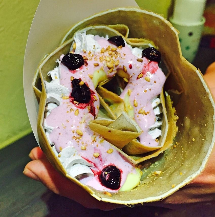 ブルブルアイアイわかさ生活の看板娘は、社員の結婚式二次会で愛を分かち合っていた - 14枚目の画像