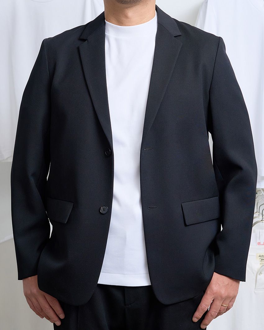 白T専門店「#FFFFFFT」の“ジャケットのためのドレスTシャツ”。着流しスーツのお供に！ - 4枚目の画像