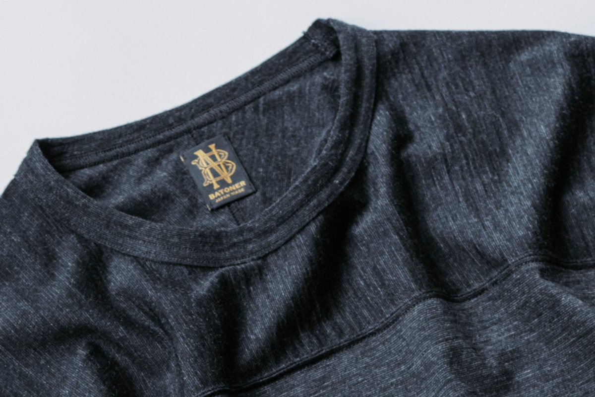 シップス」のバトナー別注フットボールTシャツ。生産量わずか0.2%の 