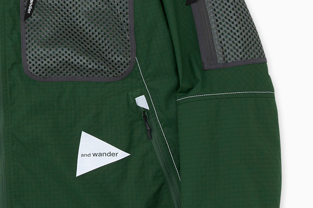 アンドワンダーの新作は水辺でのアクティビティに最適。耐久撥水素材を