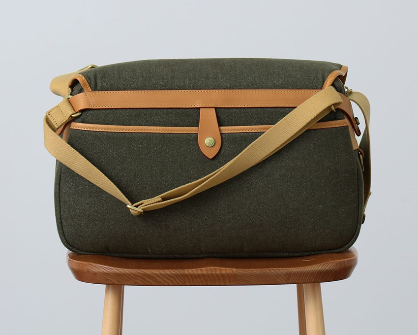 “グリーンデニム”のハンディング ワールド。「ビームスF」がアイコンバッグをこだわりのアレンジ！ - 11枚目の画像