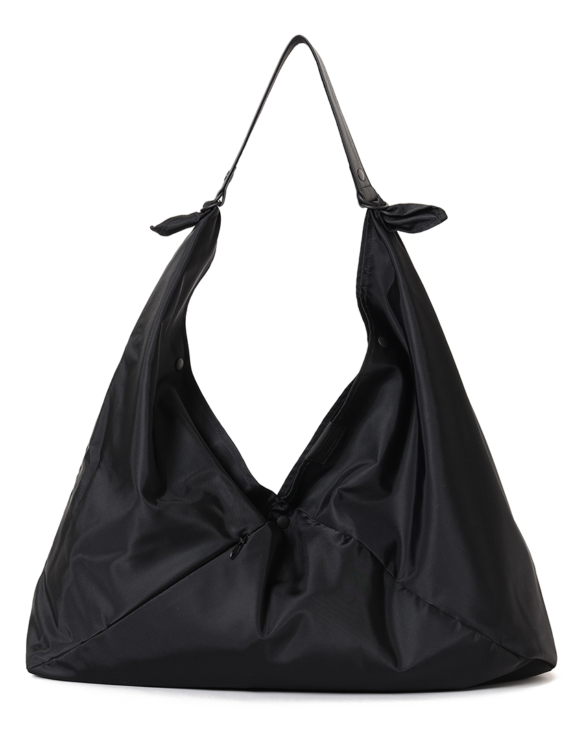 【ビームス別注】使い勝手のいいバッグ3型。日本古来の“あずま袋”やヘルメットバッグetc. - 4枚目の画像